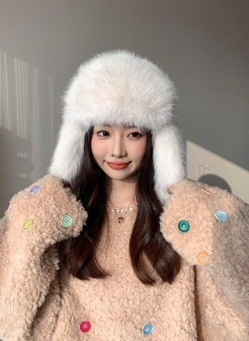 White Furry Earflap Hat | Hyunjin – Stray Kids