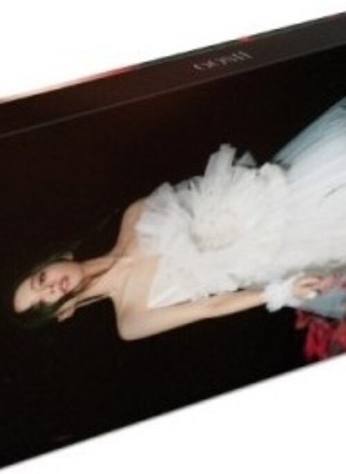 JISOO 1st Single Album - | Black version