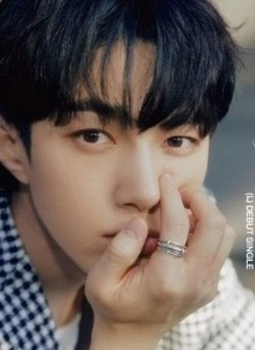 L (Infinite) 1st Single Album - Moments | Japanese Edition, Limited A