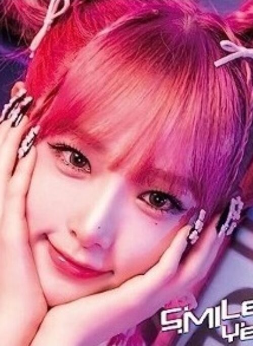 YENA 1st Mini Album - SMILEY | Japanese Edition, Standard version